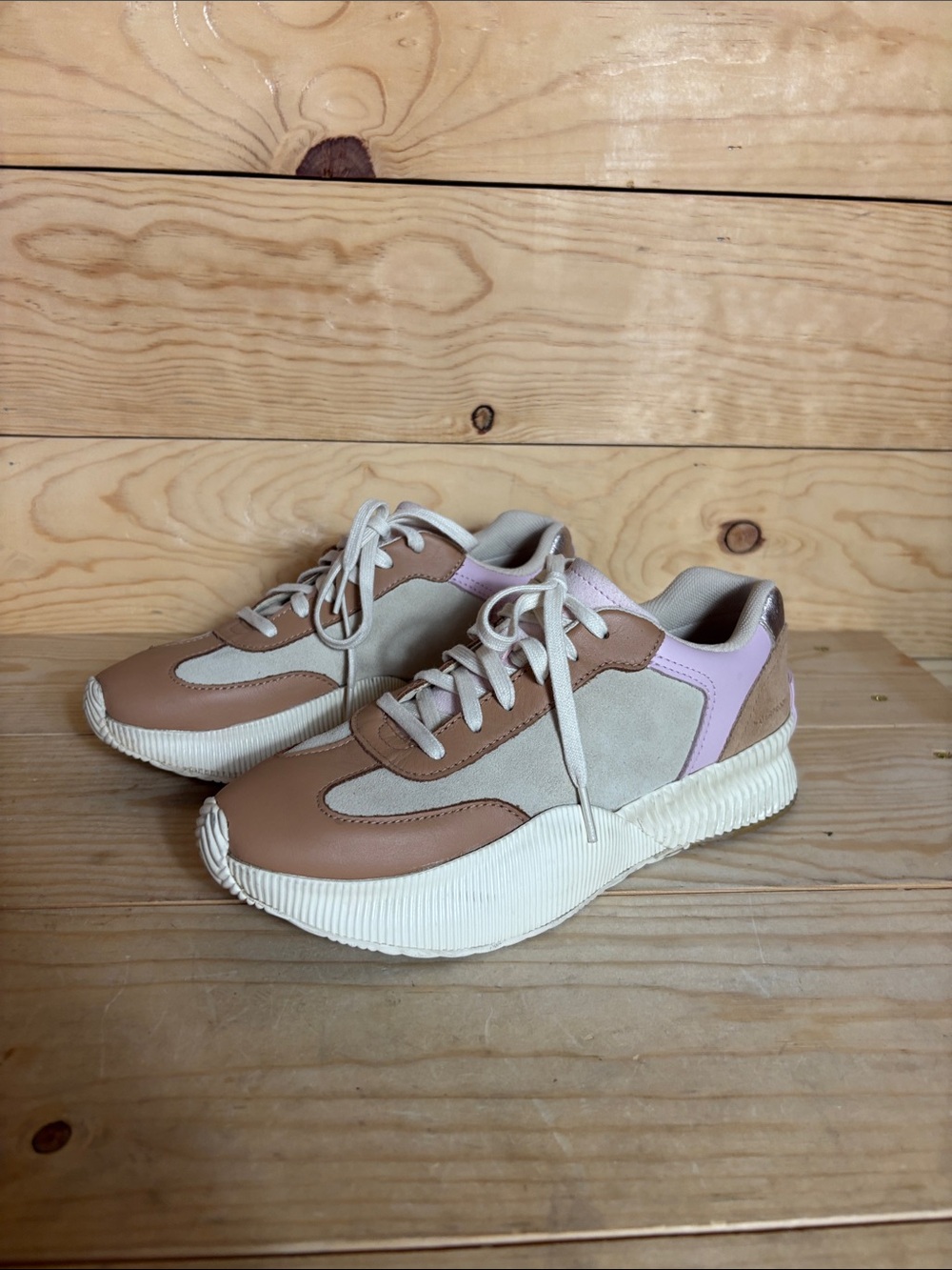 Sorel Ona Blvd sneakers size‎ 8